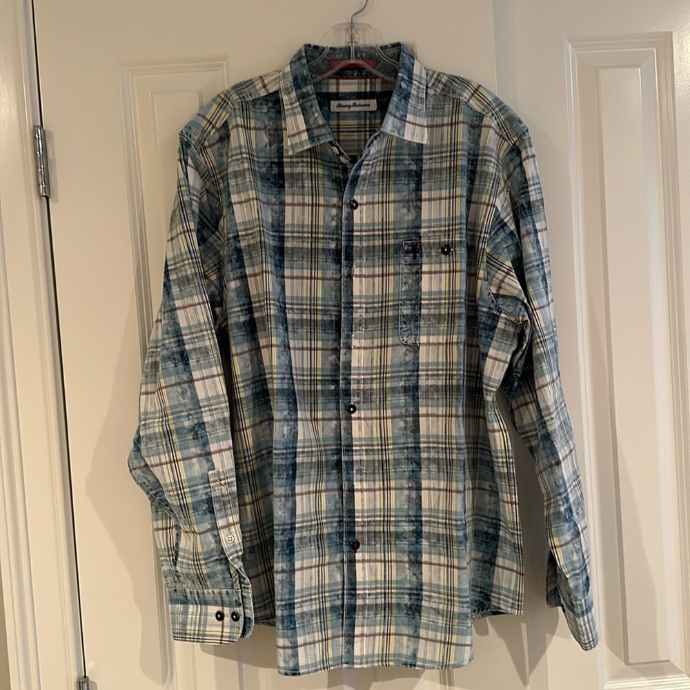Tommy bahama plaid button down